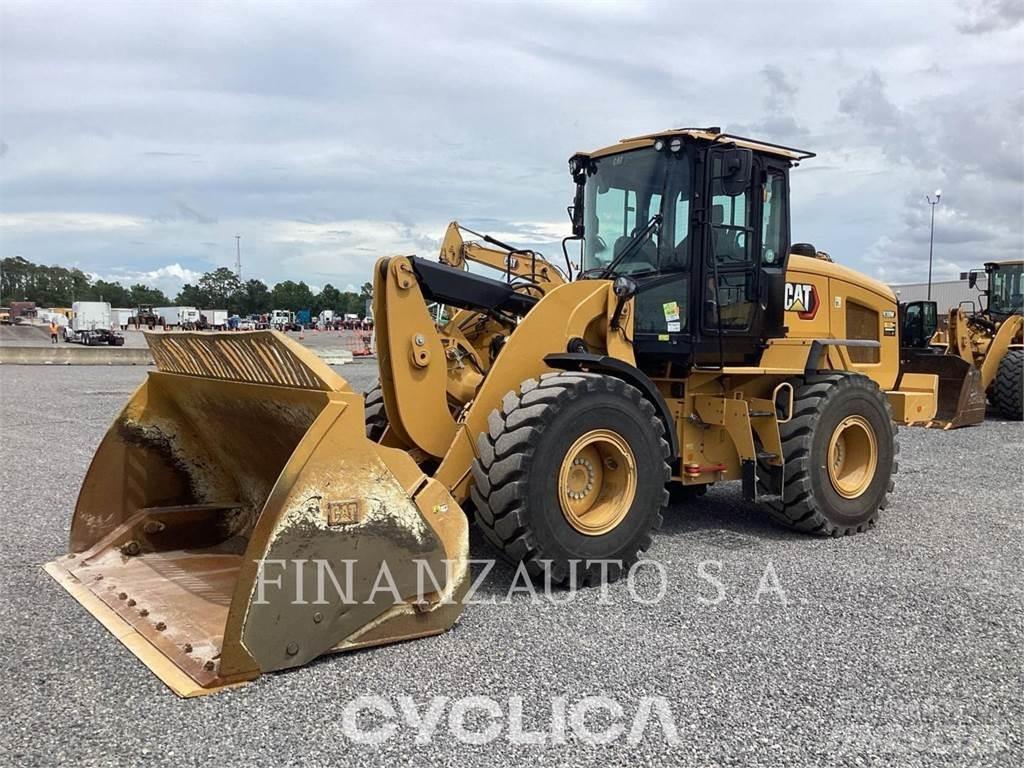 CAT 930 輪胎式裝載機
