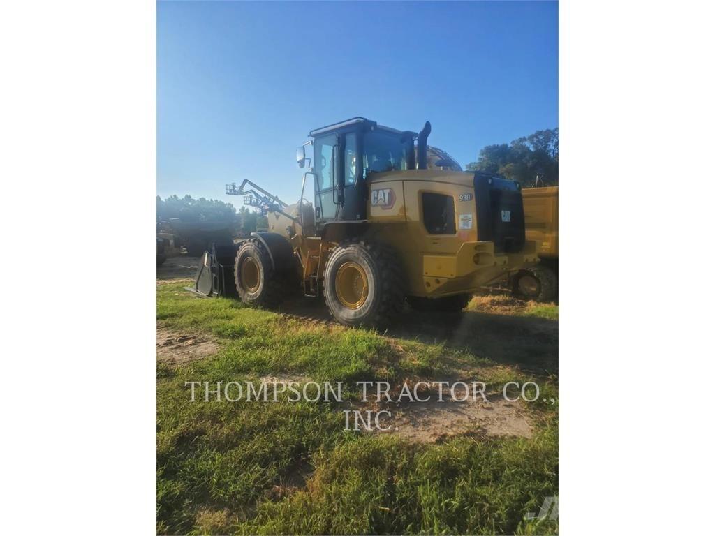 CAT 930 輪胎式裝載機