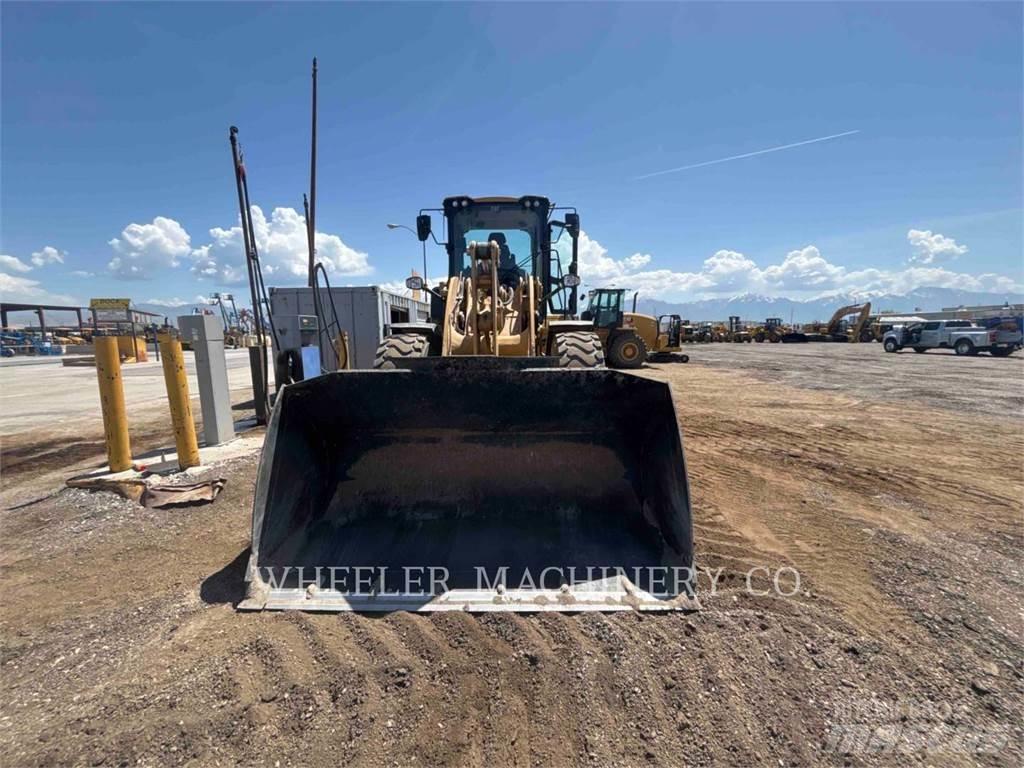CAT 930 QC 輪胎式裝載機