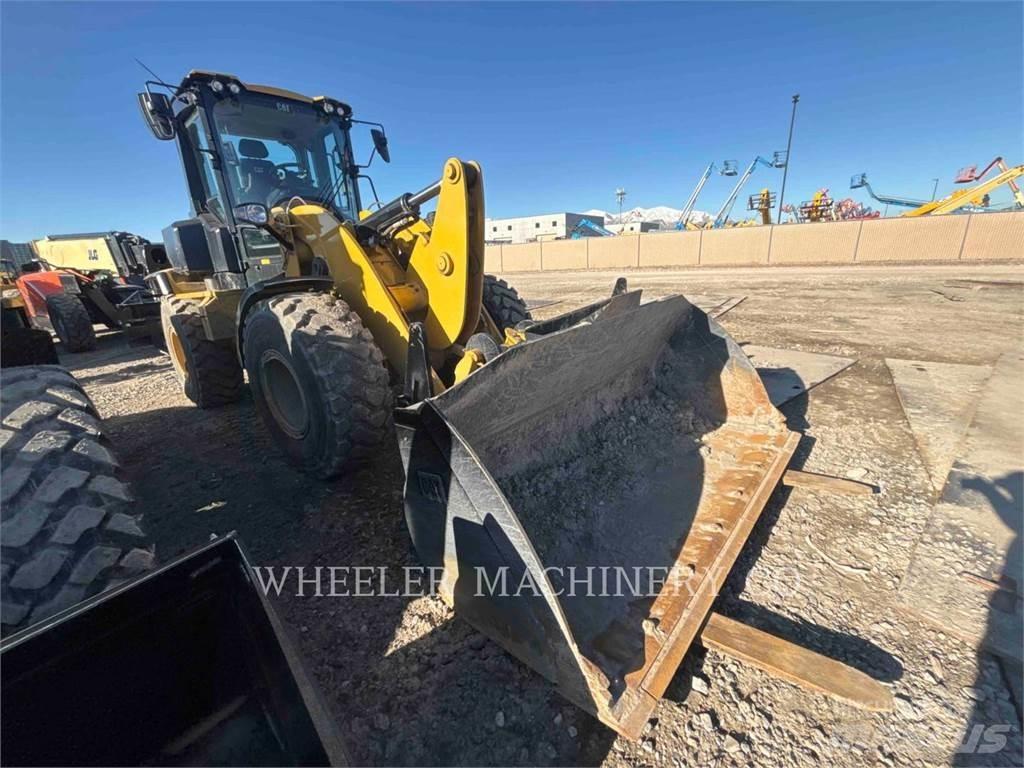 CAT 930 QC 輪胎式裝載機