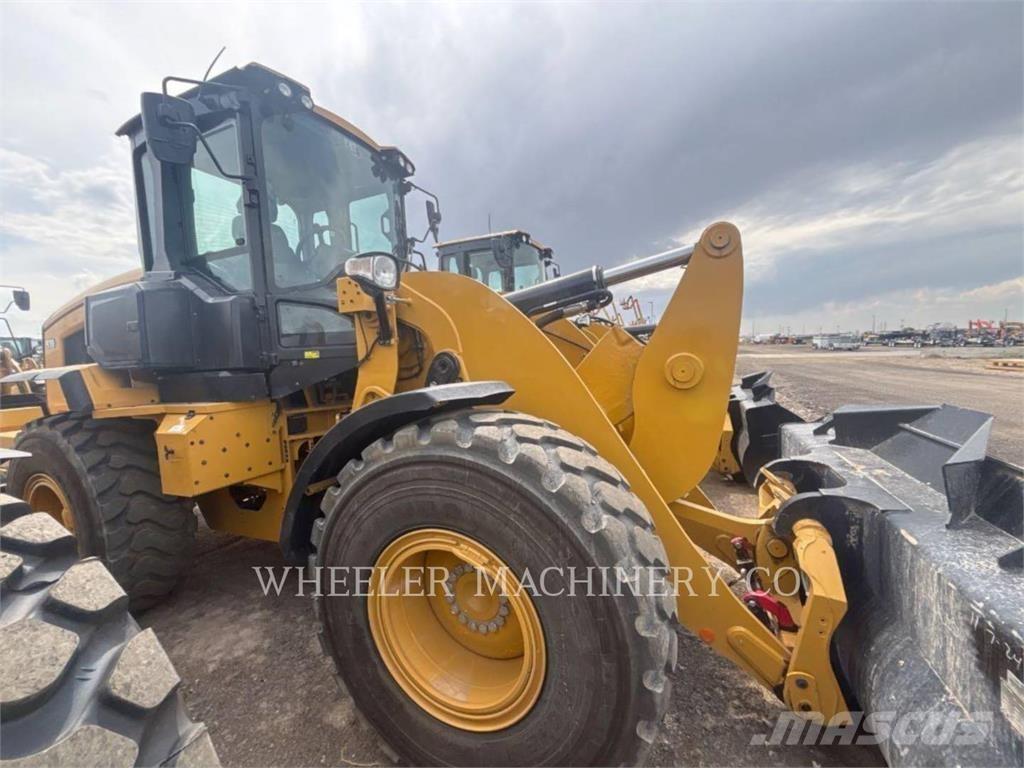 CAT 930 QC 輪胎式裝載機