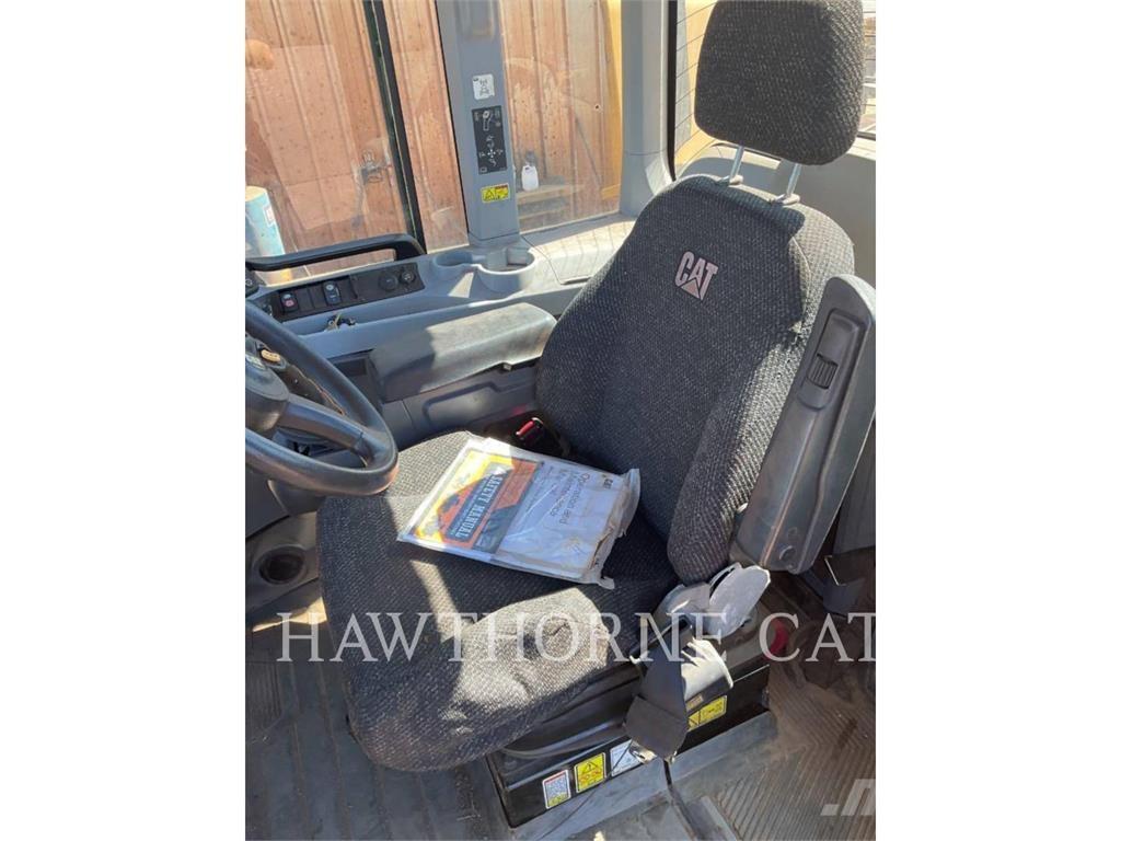 CAT 930K 輪胎式裝載機