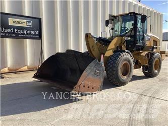 CAT 930M 輪胎式裝載機