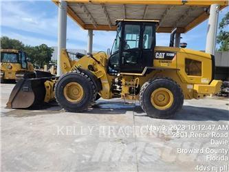 CAT 930M 輪胎式裝載機