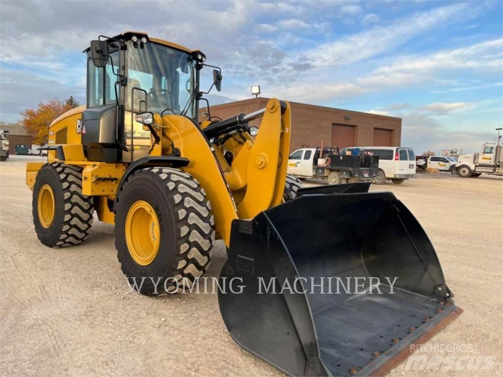 CAT 930M 輪胎式裝載機