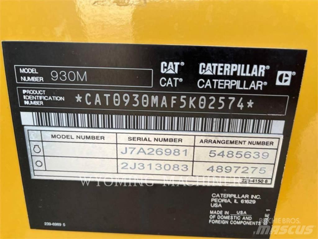 CAT 930M 輪胎式裝載機