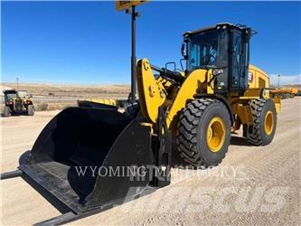 CAT 930M 輪胎式裝載機
