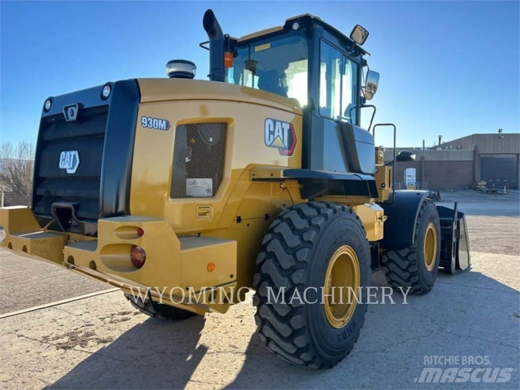 CAT 930M 輪胎式裝載機