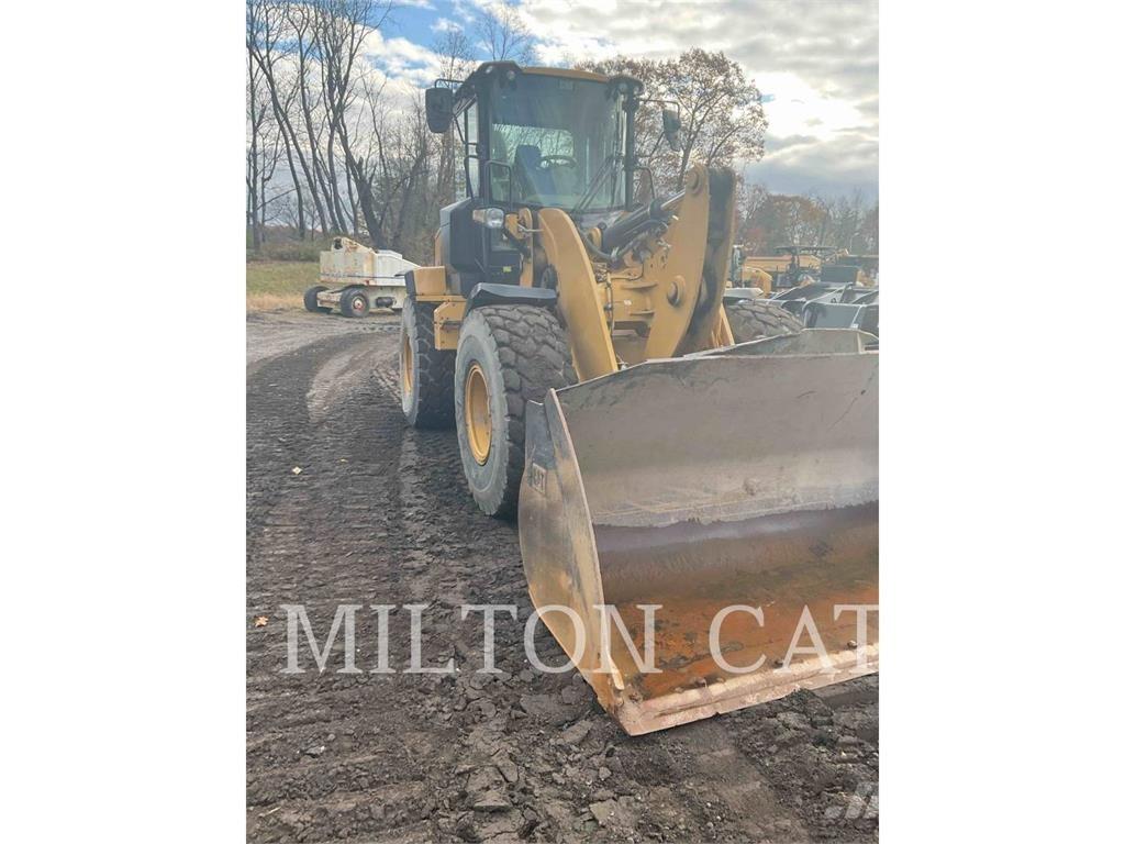 CAT 930M 輪胎式裝載機