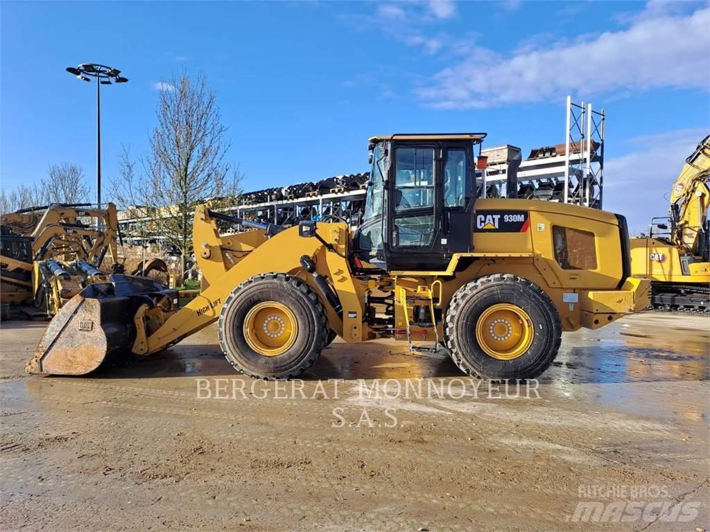 CAT 930M 輪胎式裝載機