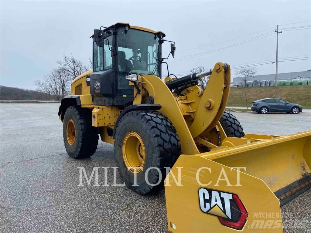 CAT 930M 輪胎式裝載機