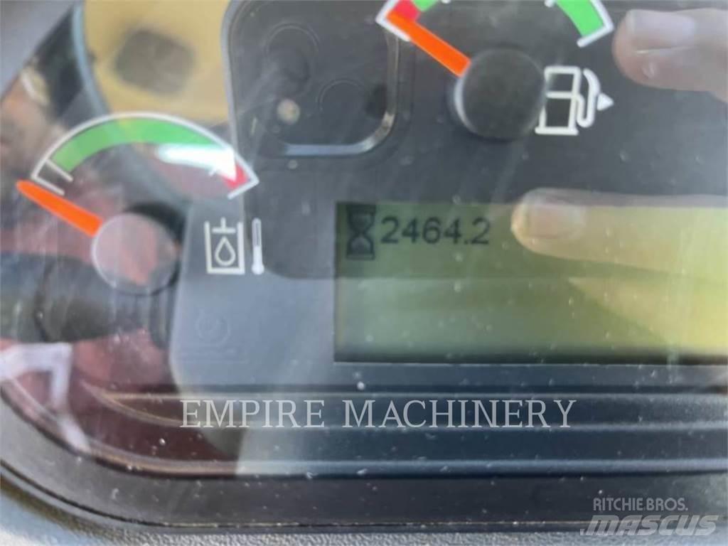 CAT 930M 輪胎式裝載機