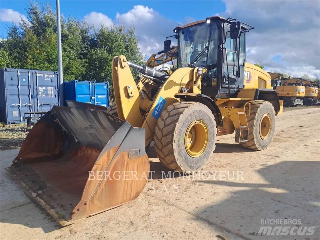 CAT 930M 輪胎式裝載機