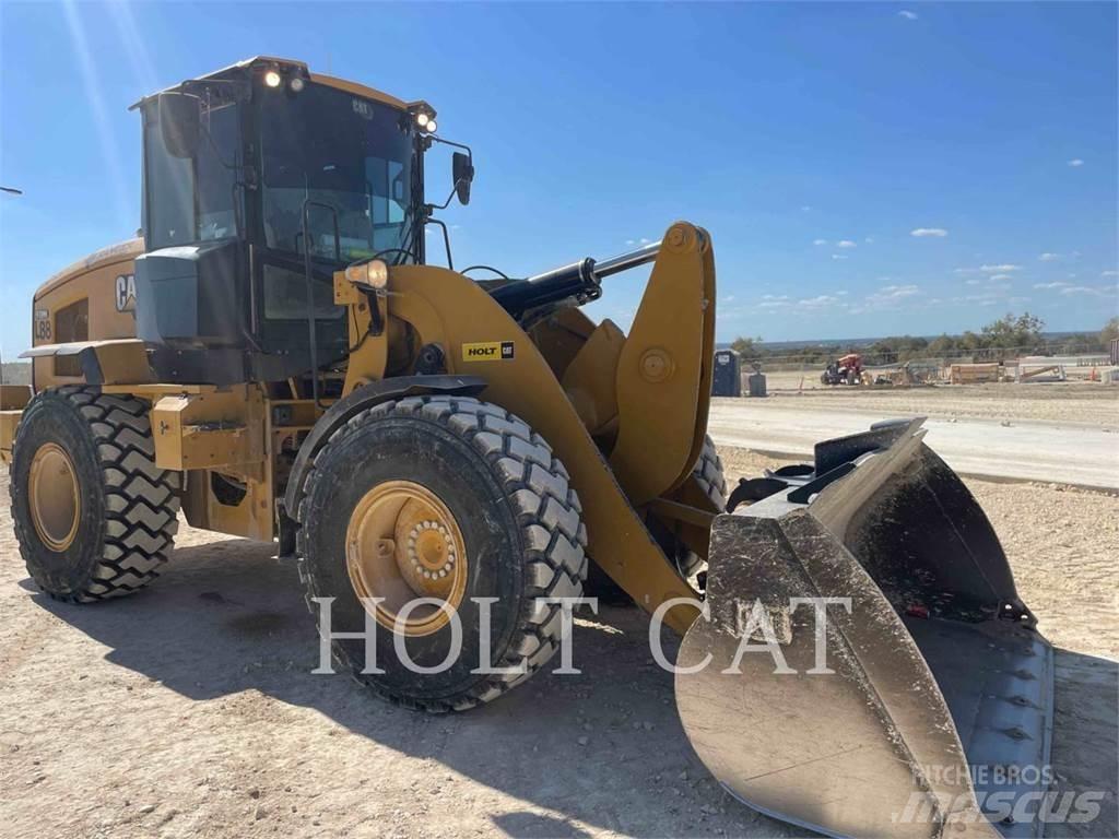 CAT 930M 輪胎式裝載機