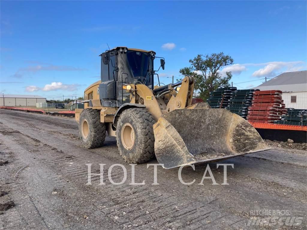 CAT 930M 輪胎式裝載機