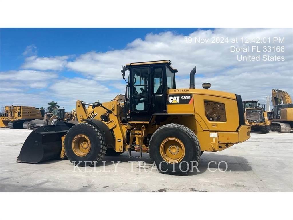 CAT 930M 輪胎式裝載機