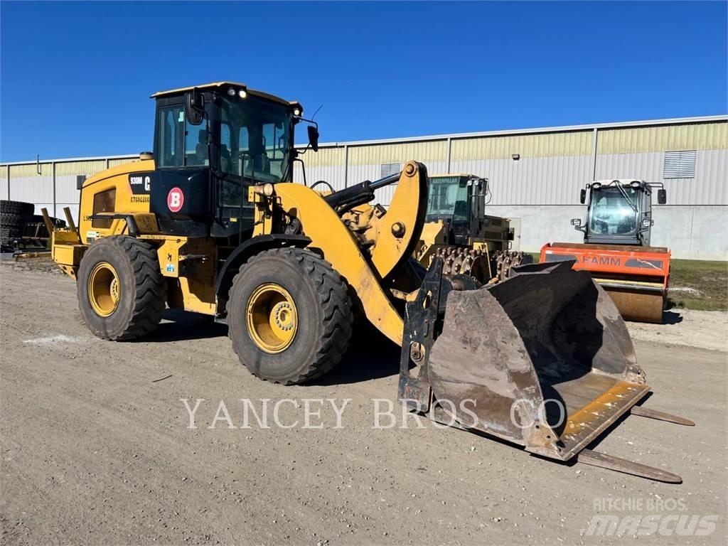 CAT 930M 輪胎式裝載機