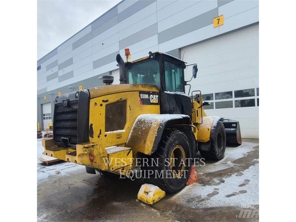 CAT 930M 輪胎式裝載機