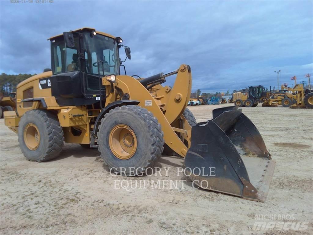 CAT 930M 輪胎式裝載機