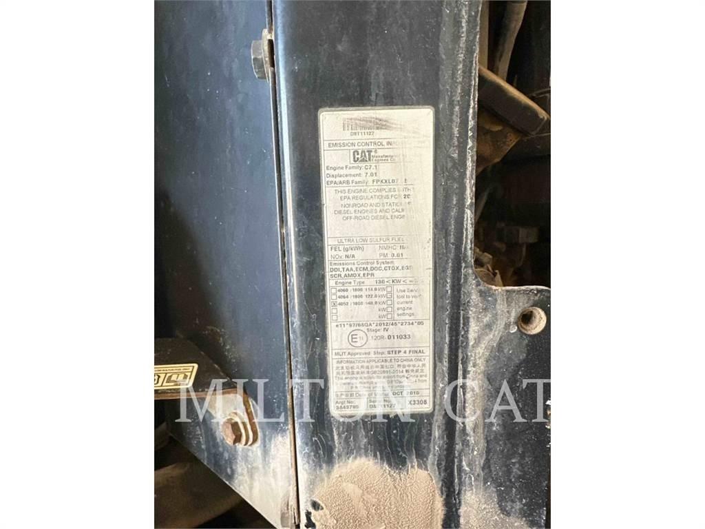 CAT 930M 輪胎式裝載機