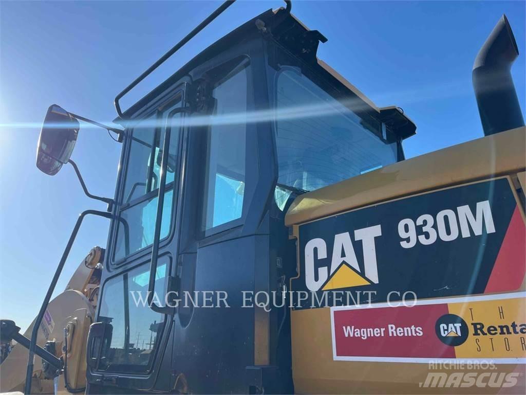CAT 930M 輪胎式裝載機