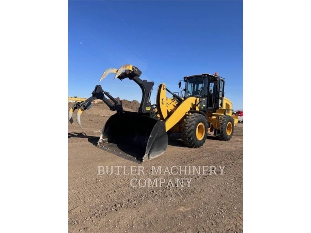 CAT 930M 輪胎式裝載機