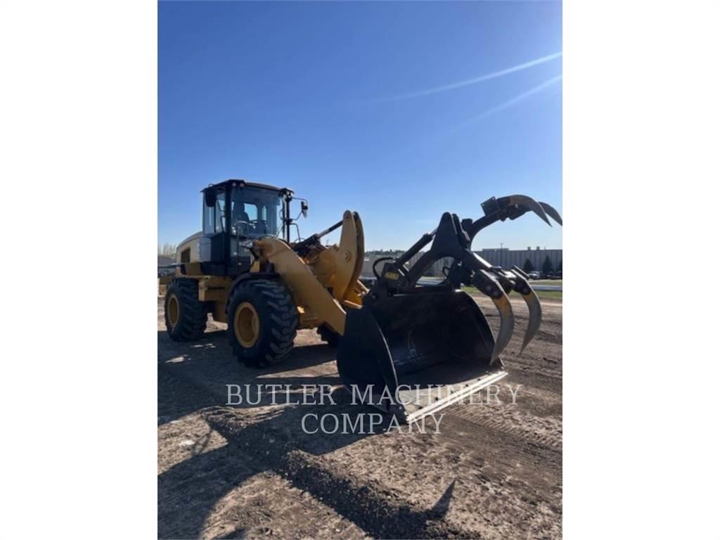 CAT 930M 輪胎式裝載機