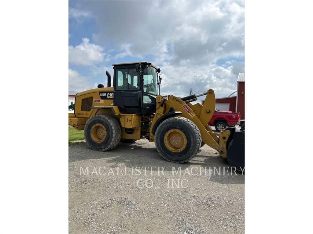 CAT 930M 輪胎式裝載機