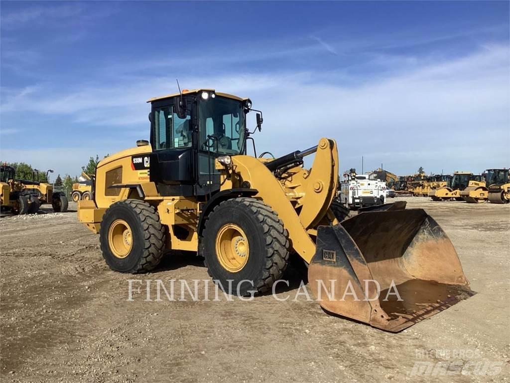 CAT 930M 輪胎式裝載機