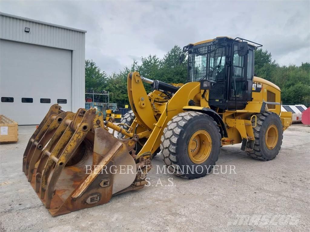 CAT 930M 輪胎式裝載機