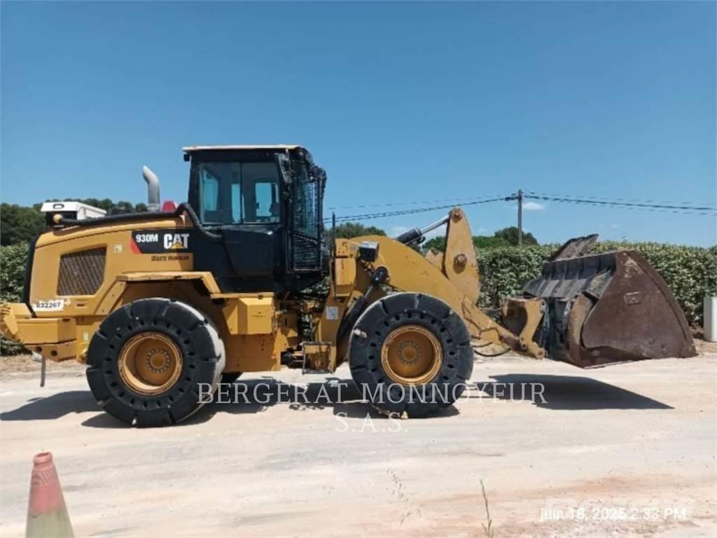 CAT 930M 輪胎式裝載機