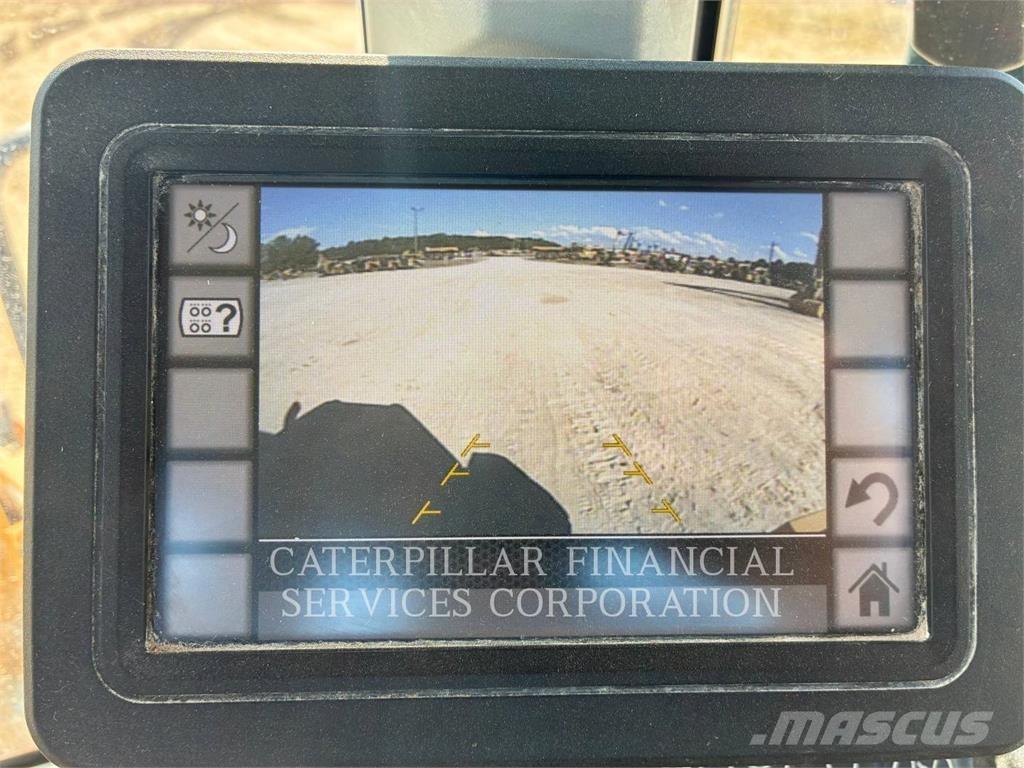 CAT 930M 輪胎式裝載機