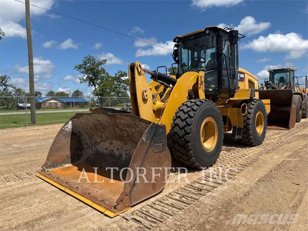 CAT 930M 輪胎式裝載機
