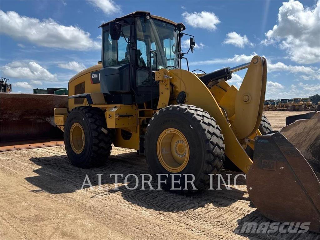CAT 930M 輪胎式裝載機