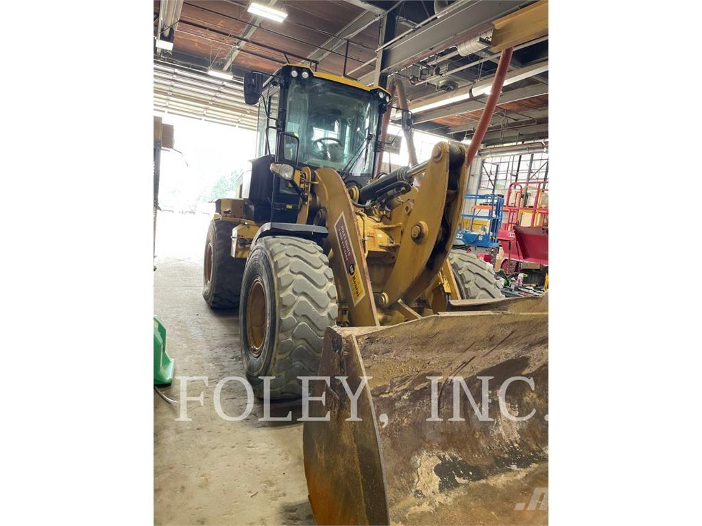 CAT 930M 輪胎式裝載機