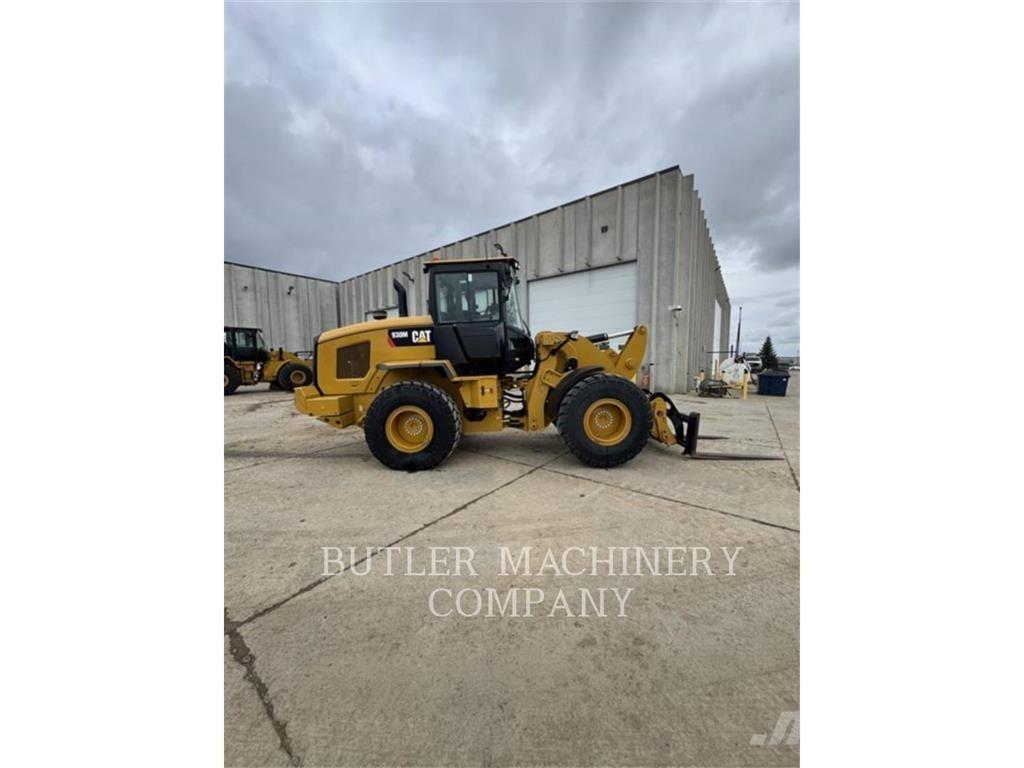 CAT 930M 輪胎式裝載機