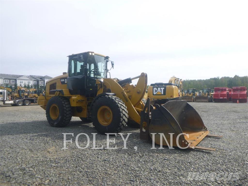 CAT 930M 輪胎式裝載機