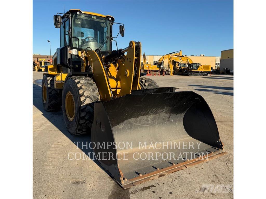 CAT 930M 輪胎式裝載機