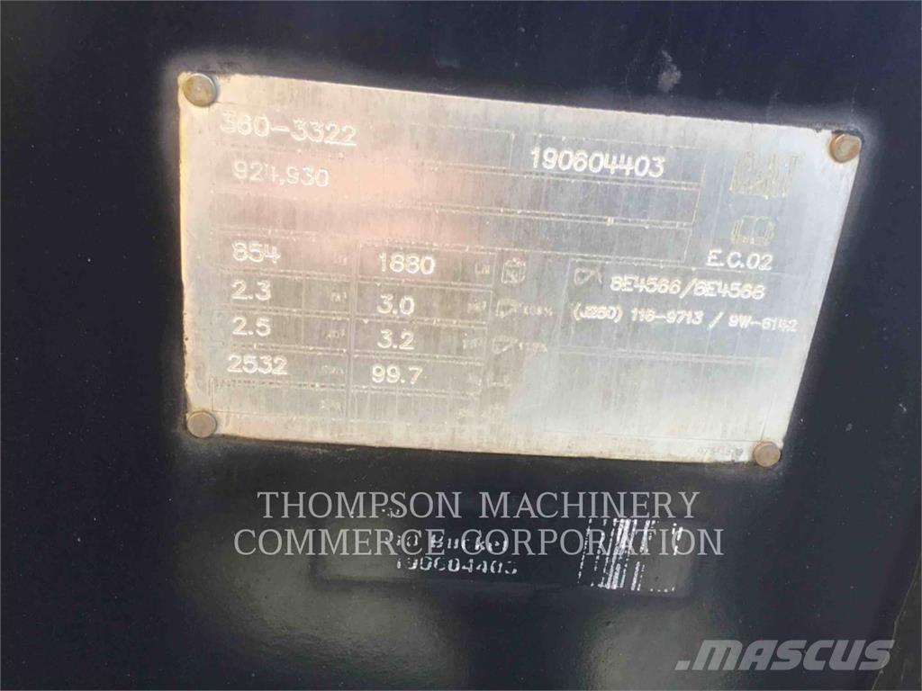 CAT 930M 輪胎式裝載機