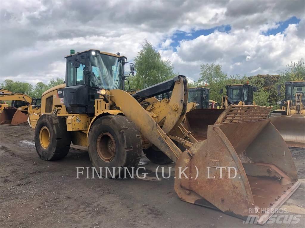 CAT 930M 輪胎式裝載機