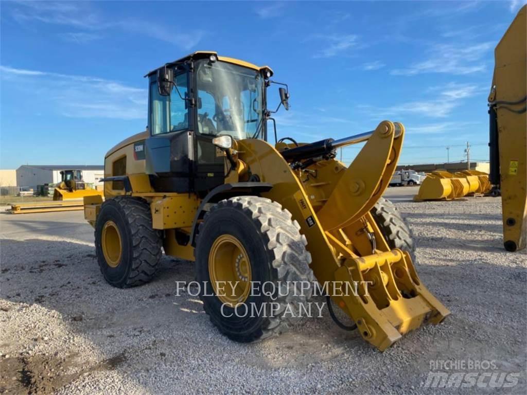 CAT 930M 輪胎式裝載機
