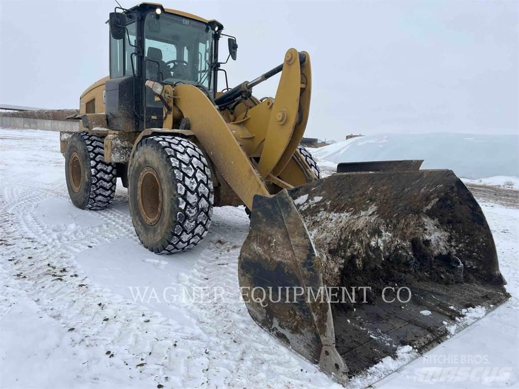 CAT 930M AG HL 輪胎式裝載機