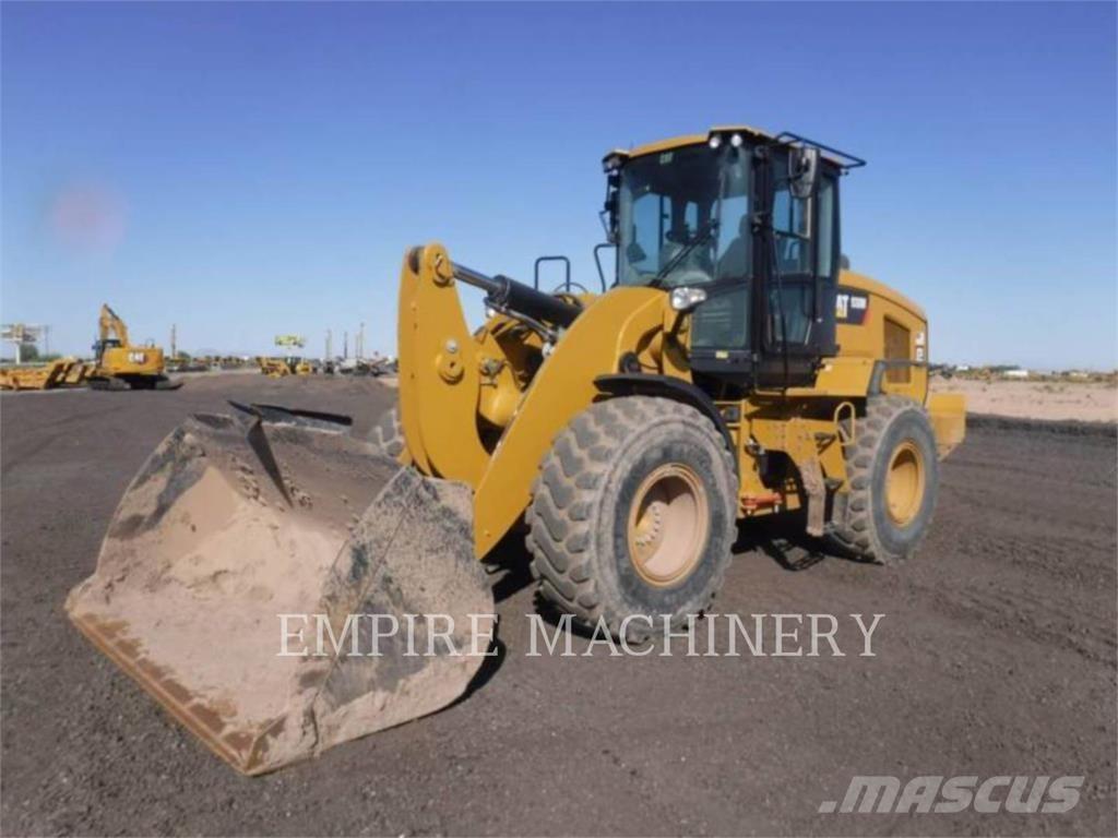 CAT 930M FC 輪胎式裝載機