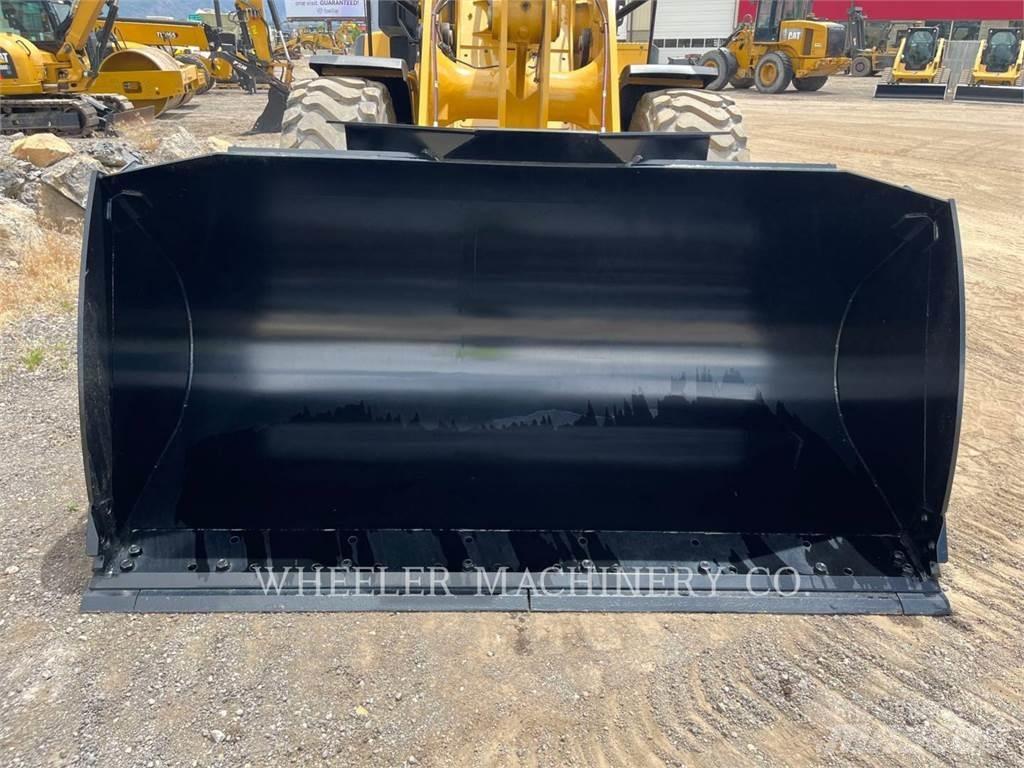 CAT 930M QC 輪胎式裝載機