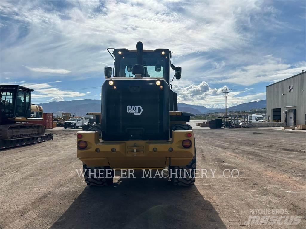 CAT 930M QC 3V 輪胎式裝載機