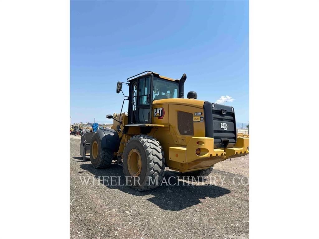 CAT 938 輪胎式裝載機