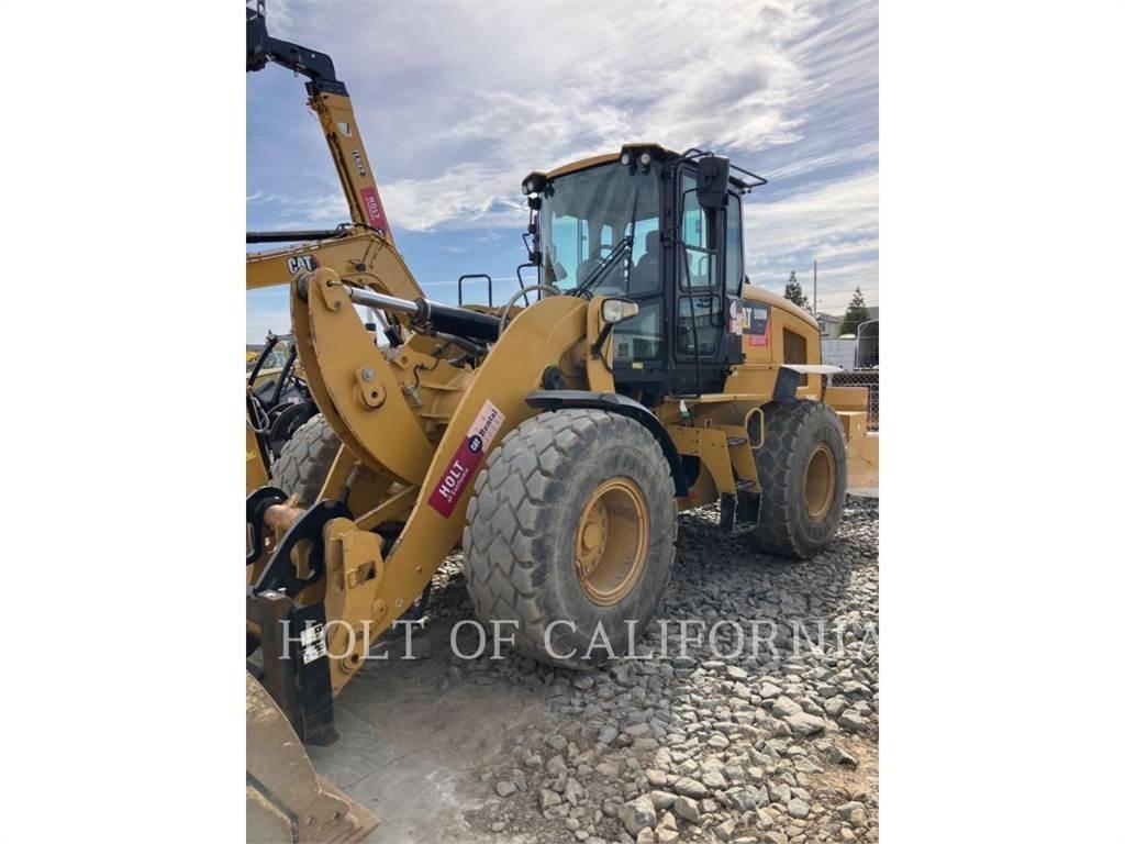 CAT 938 輪胎式裝載機