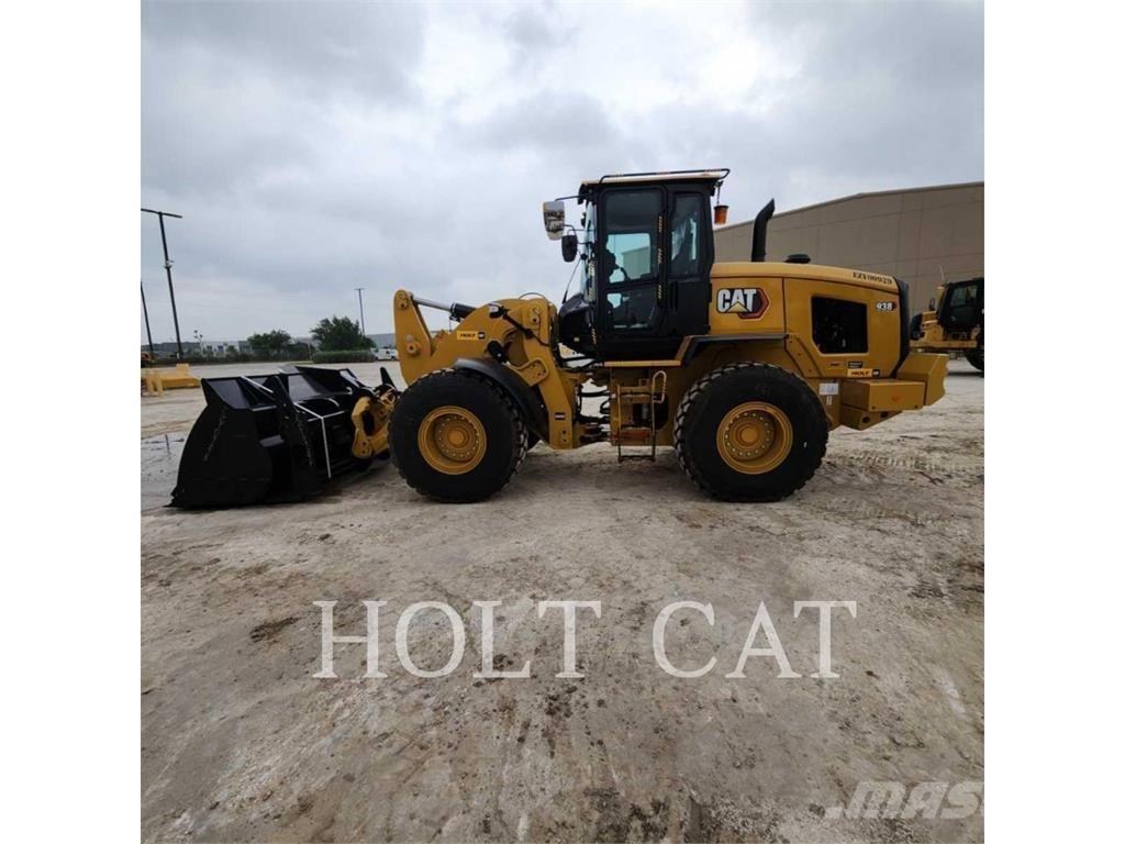 CAT 938 QC 輪胎式裝載機
