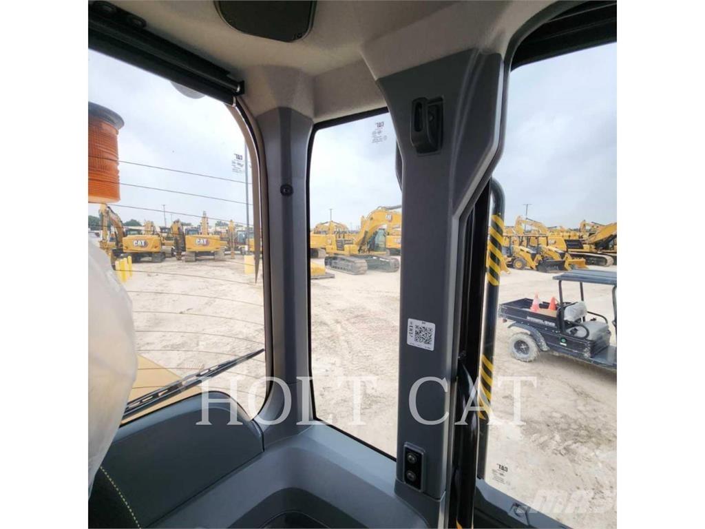 CAT 938 QC 輪胎式裝載機