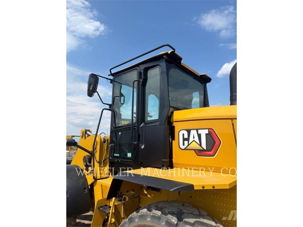 CAT 938 QC 輪胎式裝載機